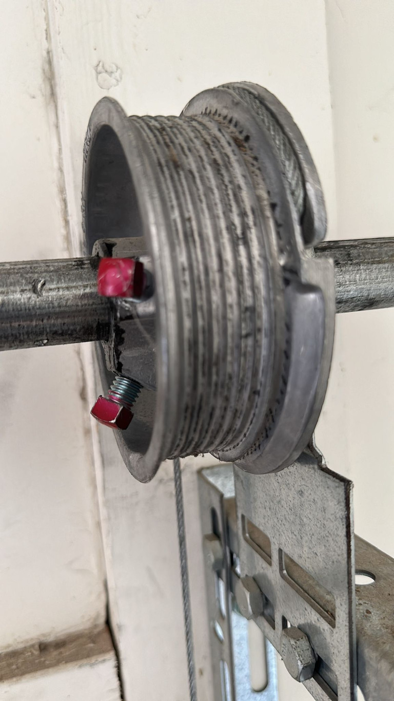Worn or Broken Roller
